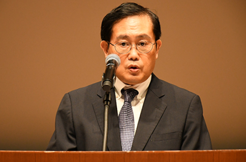 (株)ビジネスガイド社 代表取締役社長 芳賀信享
